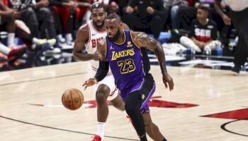 i-lakers-travolgono-atlanta,-golden-state-al-tappeto