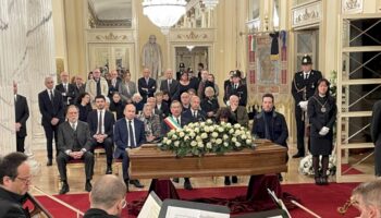 milano-da-l’addio-a-maurizio-pollini,-aperta-camera-ardente-alla-scala