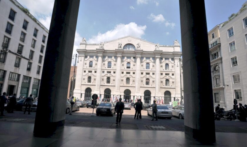 piazza-affari-apre-in-rialzo,-ftse-mib-+0,17%