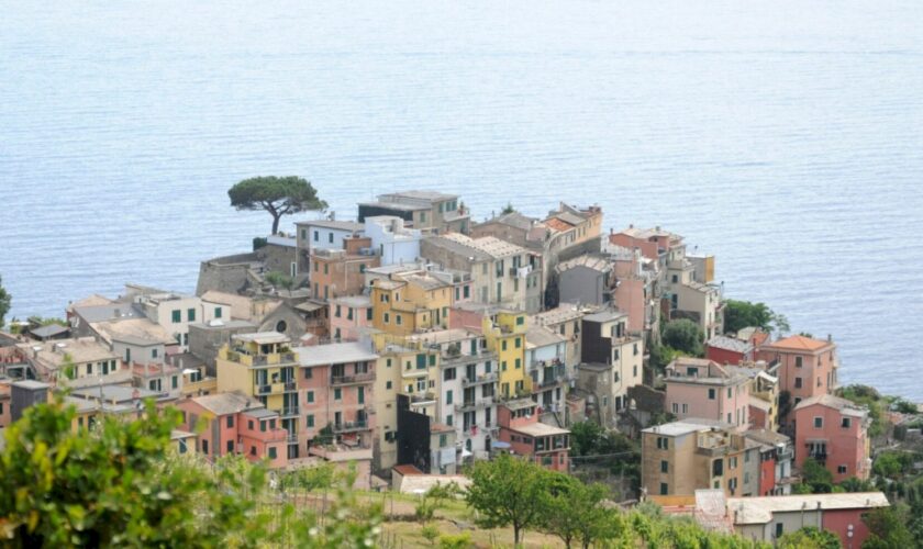 pasqua-da-tutto-esaurito-alle-cinque-terre-e-a-genova