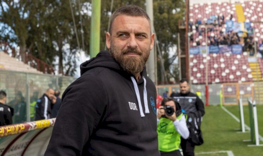 roma,-de-rossi-“il-bologna-sta-facendo-un-capolavoro”