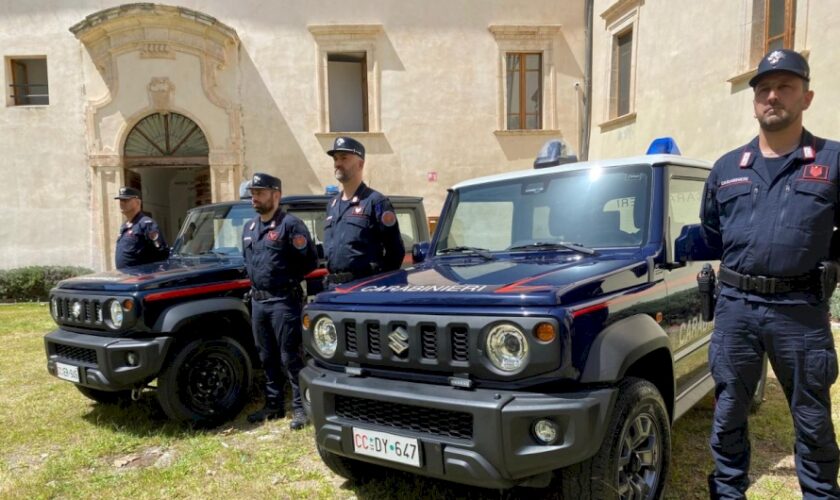 quattro-suzuki-jimny-consegnate-ai-carabinieri-dei-parchi-nazionali