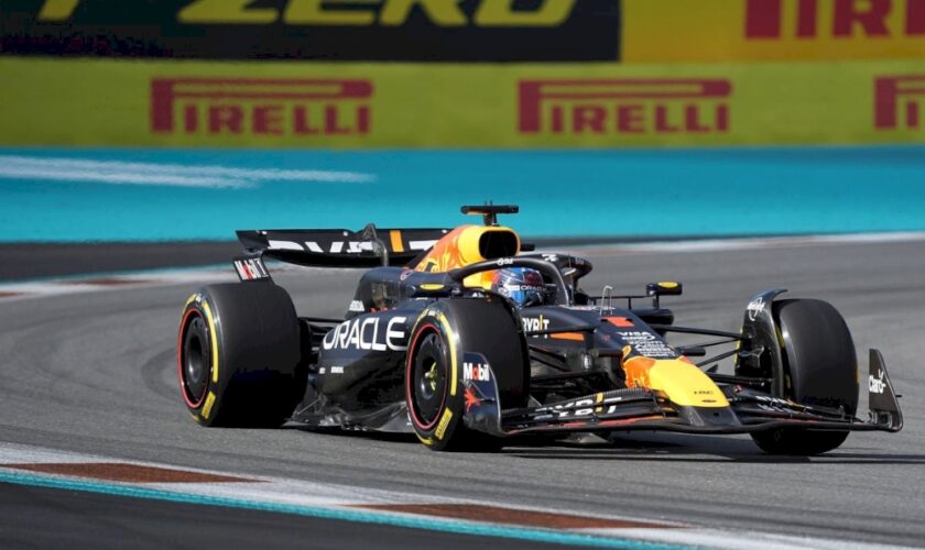 verstappen-vince-la-sprint-di-miami-davanti-a-leclerc-e-perez