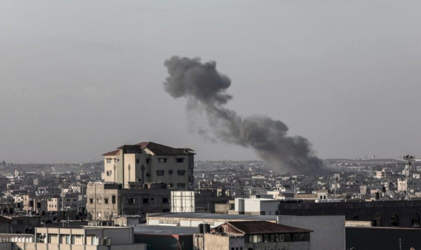 raid-notturni-delle-forze-israeliane-su-obiettivi-hamas-a-rafah