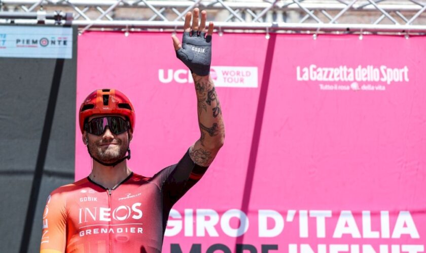 ganna-vince-la-crono-a-desenzano,-pogacar-resta-in-maglia-rosa