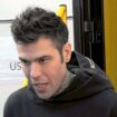 fedez-“sto-bene,-non-so-perche-stiano-dicendo-che-sono-in-fin-di-vita”