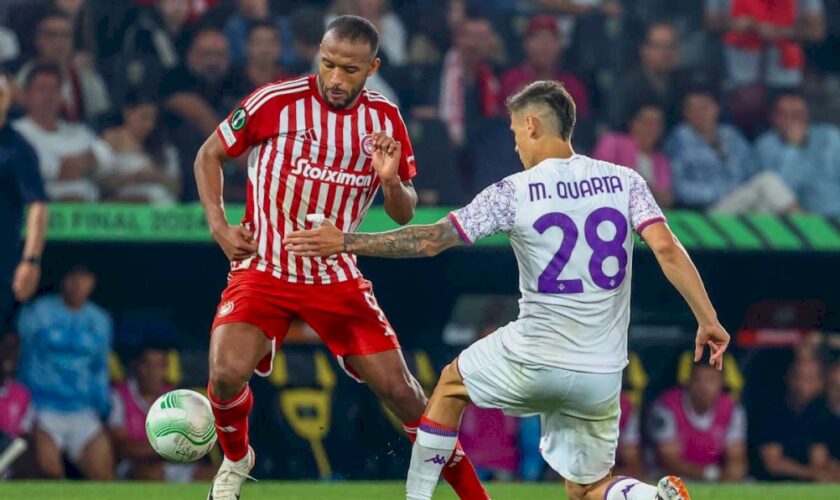 fiorentina-ko-ai-supplementari,-olympiacos-vince-conference